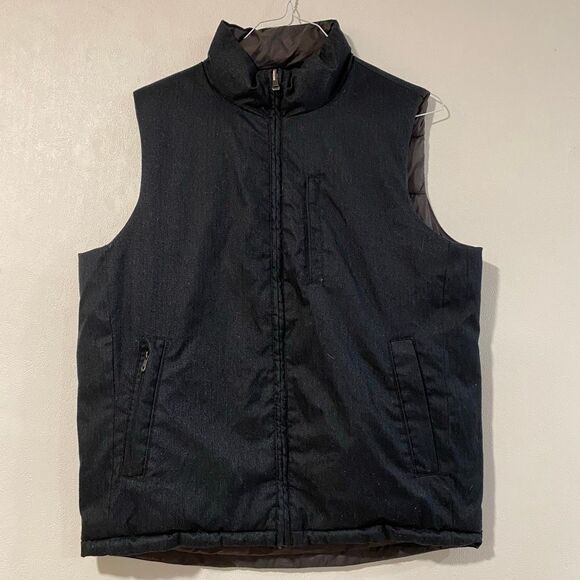 Reversible Puffer Vest Black & Gray | Men’s/Unisex Quilted Zip Up Winter Sleevel - Picture 3 of 6